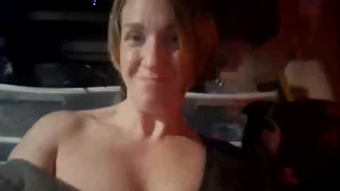 Snapshot of kelli19851834 chatting on November 18, 2025, 6:18 am kelli19851834 online show from November 18, 2025, 6:18 am