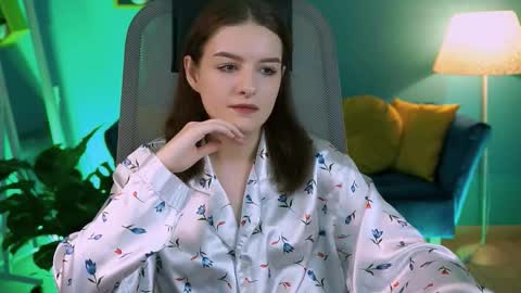 kelliebanshe online show from March 14, 2026, 4:18 am