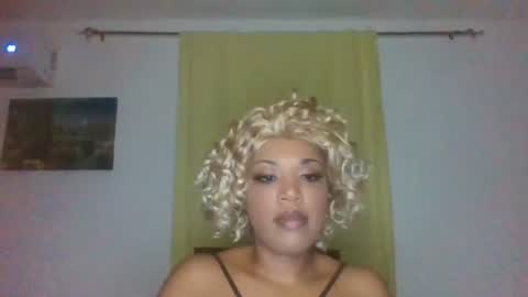 Kellie online show from June 18, 2026, 4:46 am
