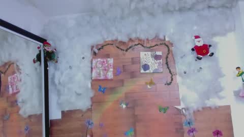 kelly__thomson online show from December 14, 2024, 3:51 am