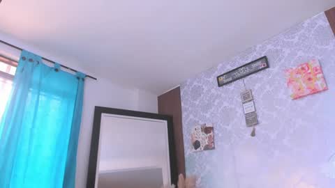 Snapshot of kelly__thomson chatting on September 12, 2025, 7:36 pm kelly__thomson online show from September 12, 2025, 7:36 pm