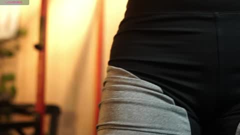 kelly__thomson online show from June 17, 2026, 12:29 pm