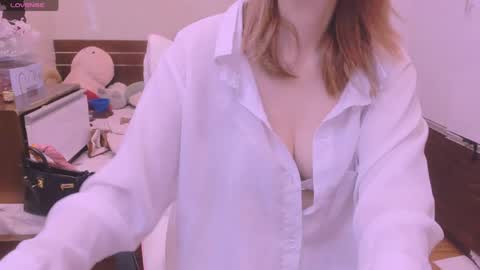 Kelly online show from May 10, 2026, 3:01 am