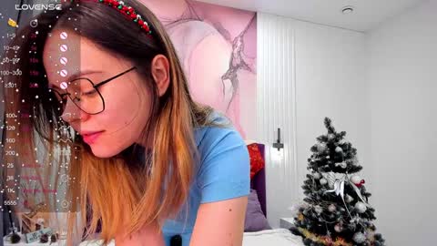 Kelly online show from December 22, 2024, 5:23 am