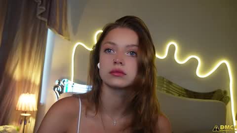 Kelly online show from March 2, 2026, 5:19 am