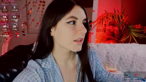 Snapshot of kelly_woods chatting on February 18, 2026, 3:52 pm Kelly online show from February 18, 2026, 3:52 pm