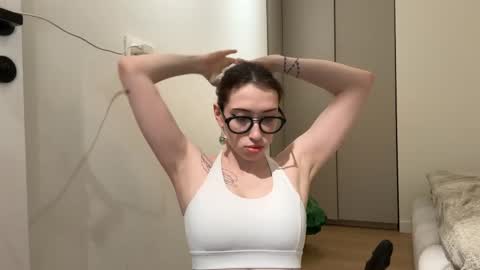 Snapshot of kellyberry__ chatting on March 25, 2026, 5:52 pm Kelly online show from March 25, 2026, 5:52 pm