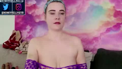 kellylynn76 online show from October 23, 2025, 4:39 pm