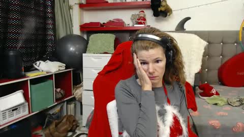 kelly online show from December 25, 2024, 12:05 am