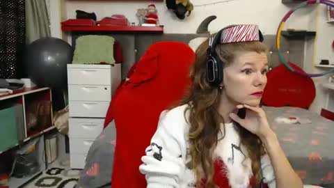 kelly online show from December 26, 2024, 10:31 pm