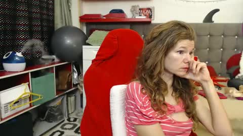 kelly online show from January 10, 2025, 8:37 pm