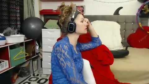 kelly online show from January 11, 2025, 6:01 pm