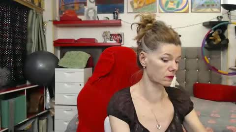 kelly online show from January 16, 2025, 6:16 pm