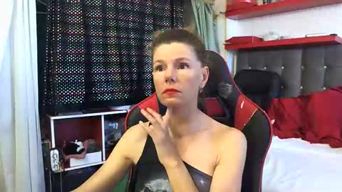 Snapshot of kellynumber chatting on September 18, 2025, 9:00 am kelly online show from September 18, 2025, 9:00 am