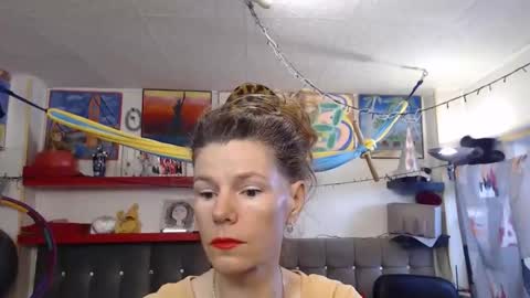 Snapshot of kellynumber chatting on October 11, 2025, 11:20 am kelly online show from October 11, 2025, 11:20 am