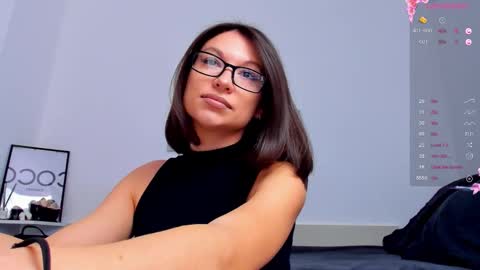 Snapshot of kellysmits chatting on March 17, 2026, 5:11 am kellysmits online show from March 17, 2026, 5:11 am