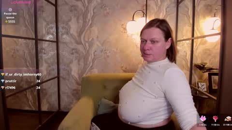 Snapshot of kellysuper chatting on February 24, 2025, 7:19 pm Kelly online show from February 24, 2025, 7:19 pm