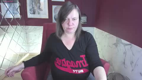 Snapshot of kellysuper chatting on October 19, 2025, 5:30 am Kelly online show from October 19, 2025, 5:30 am