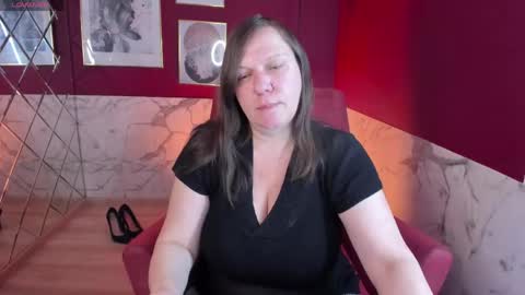 Kelly online show from May 7, 2026, 5:57 am