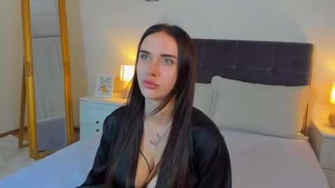 Kelly online show from June 21, 2026, 5:21 am