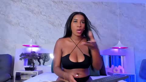 Kelly online show from February 3, 2025, 4:14 am