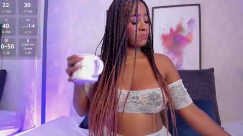 Kelly online show from September 9, 2025, 4:34 am