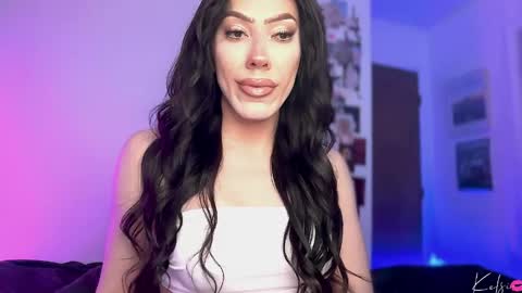Kelsi  online show from May 3, 2026, 6:08 am