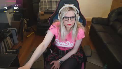 kelseycobalt online show from October 27, 2025, 8:35 pm