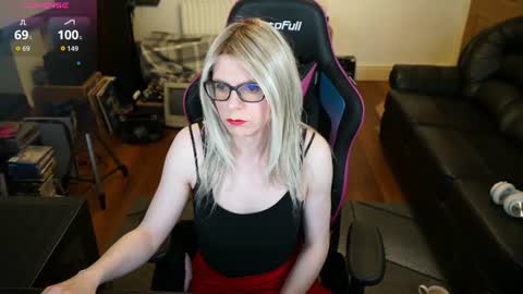 kelseycobalt online show from June 15, 2026, 8:22 pm