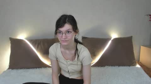 Snapshot of kelsirabenold chatting on March 17, 2026, 4:50 am Kelsirabenold online show from March 17, 2026, 4:50 am