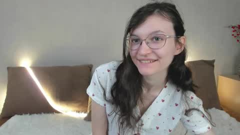 Snapshot of kelsirabenold chatting on March 20, 2026, 5:12 am Kelsirabenold online show from March 20, 2026, 5:12 am