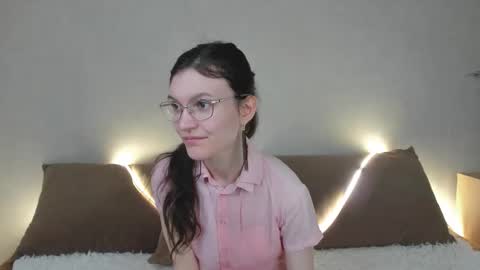 Snapshot of kelsirabenold chatting on March 26, 2026, 5:13 am Kelsirabenold online show from March 26, 2026, 5:13 am