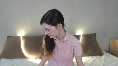 Snapshot of kelsirabenold chatting on April 3, 2026, 5:16 am Kelsirabenold online show from April 3, 2026, 5:16 am