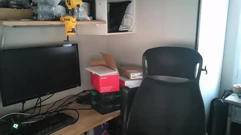 kelvin06133 online show from March 6, 2025, 4:17 pm