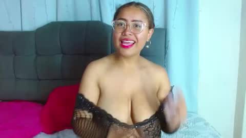 kelvin jhoseht2 online show from January 7, 2026, 4:37 am