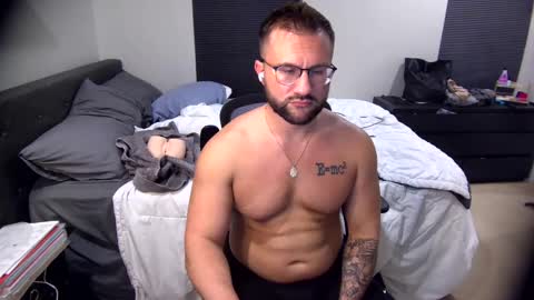 Kelvin online show from February 25, 2025, 11:33 pm