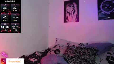 Snapshot of kemmadakii chatting on February 23, 2025, 6:23 pm Kemma online show from February 23, 2025, 6:23 pm