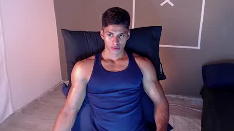 ken__owensx online show from July 15, 2026, 6:35 pm