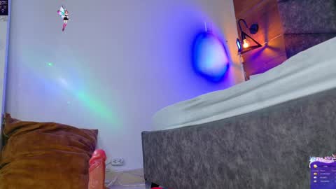 Snapshot of ken_boy_ chatting on December 27, 2024, 5:52 am online show from December 27, 2024, 5:52 am