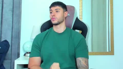 Snapshot of ken_mailik chatting on September 21, 2025, 5:36 pm ken_mailik online show from September 21, 2025, 5:36 pm