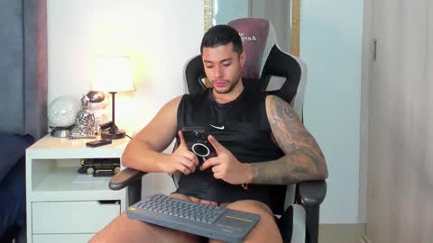 Snapshot of ken_mailik chatting on October 24, 2025, 11:23 pm ken_mailik online show from October 24, 2025, 11:23 pm