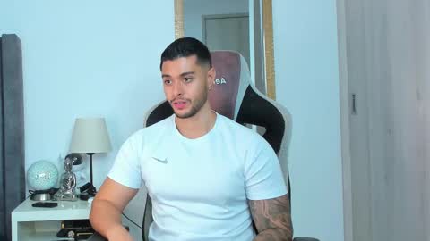 ken_mailik online show from October 31, 2025, 11:17 pm