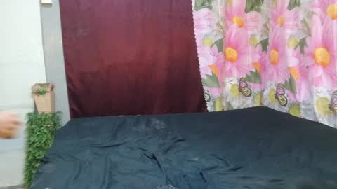 ken_minjun online show from June 26, 2026, 12:53 pm