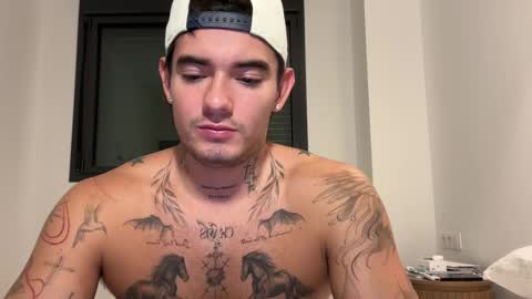 luis carlos esteban online show from October 26, 2025, 5:41 pm