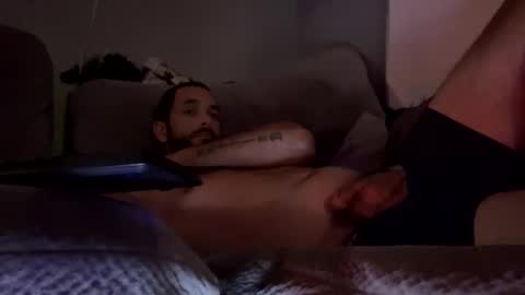 Snapshot of kend899412 chatting on December 11, 2024, 12:44 am kend899412 online show from December 11, 2024, 12:44 am