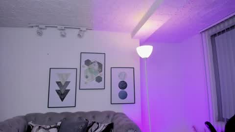 Snapshot of kendaall_jenner chatting on January 29, 2025, 8:18 am Kendall Jenner online show from January 29, 2025, 8:18 am