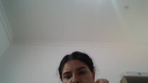 Mariana online show from December 7, 2024, 6:26 pm