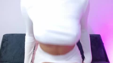 Snapshot of kendal_mosk chatting on March 8, 2026, 5:39 pm Valery online show from March 8, 2026, 5:39 pm