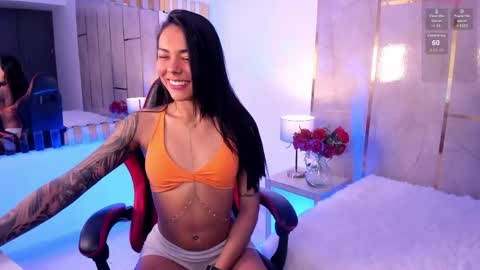 kendall online show from May 19, 2026, 12:11 pm