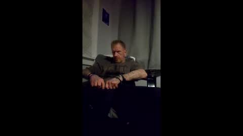 kendall21978 online show from April 19, 2026, 2:55 am